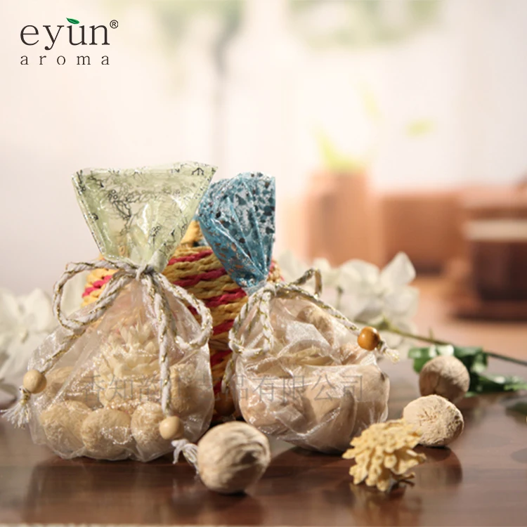 Guangzhou manufacturers mango wood aroma scented sachet bag air freshener ball