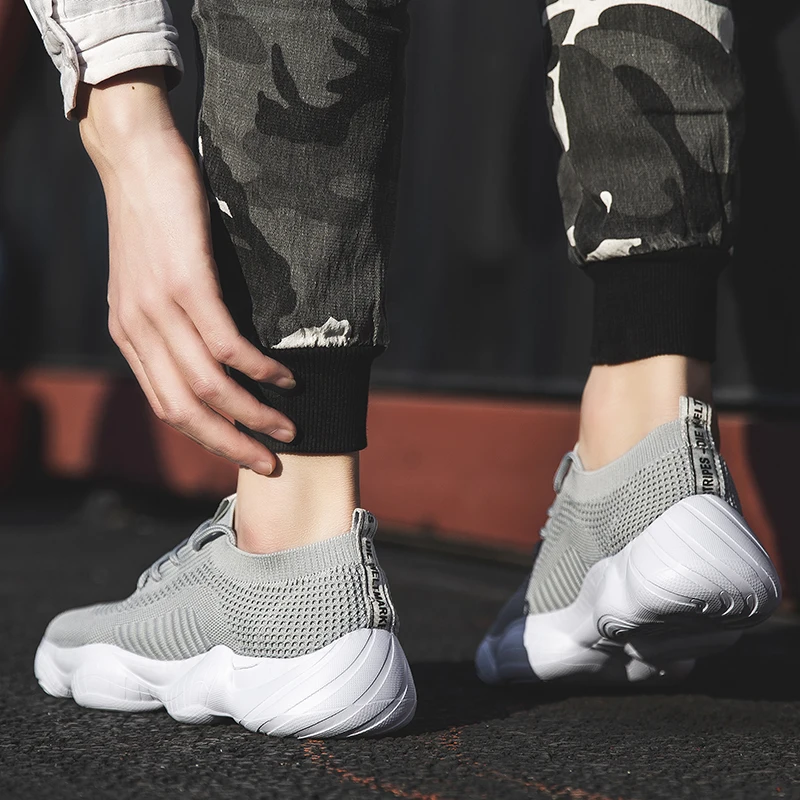 Soft Running shoes Comfortable Casual Sports shoe men Fashion Sneakers