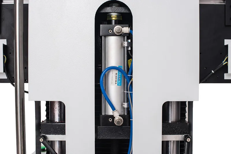 SMT PCB solder paste stencil printing machine with Low Price