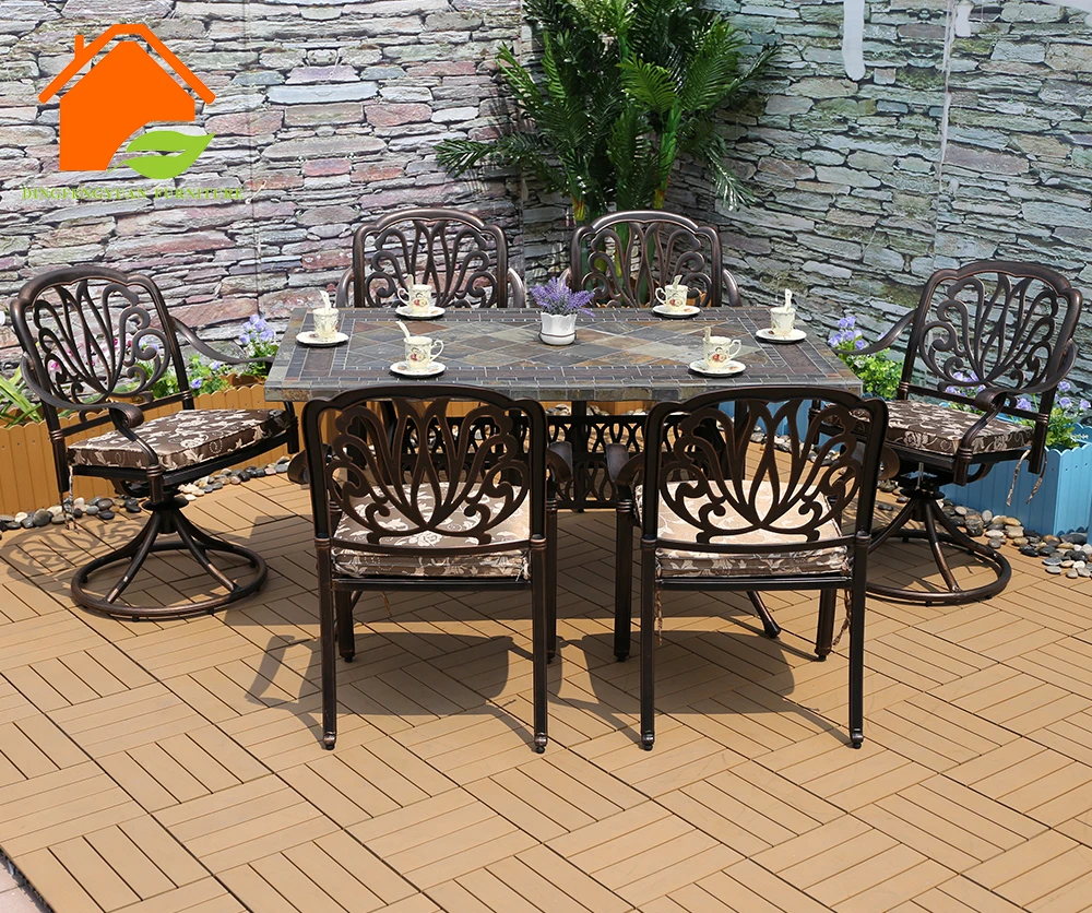 Обеденный террасный стол из литого алюминия и керамической плитки с узором