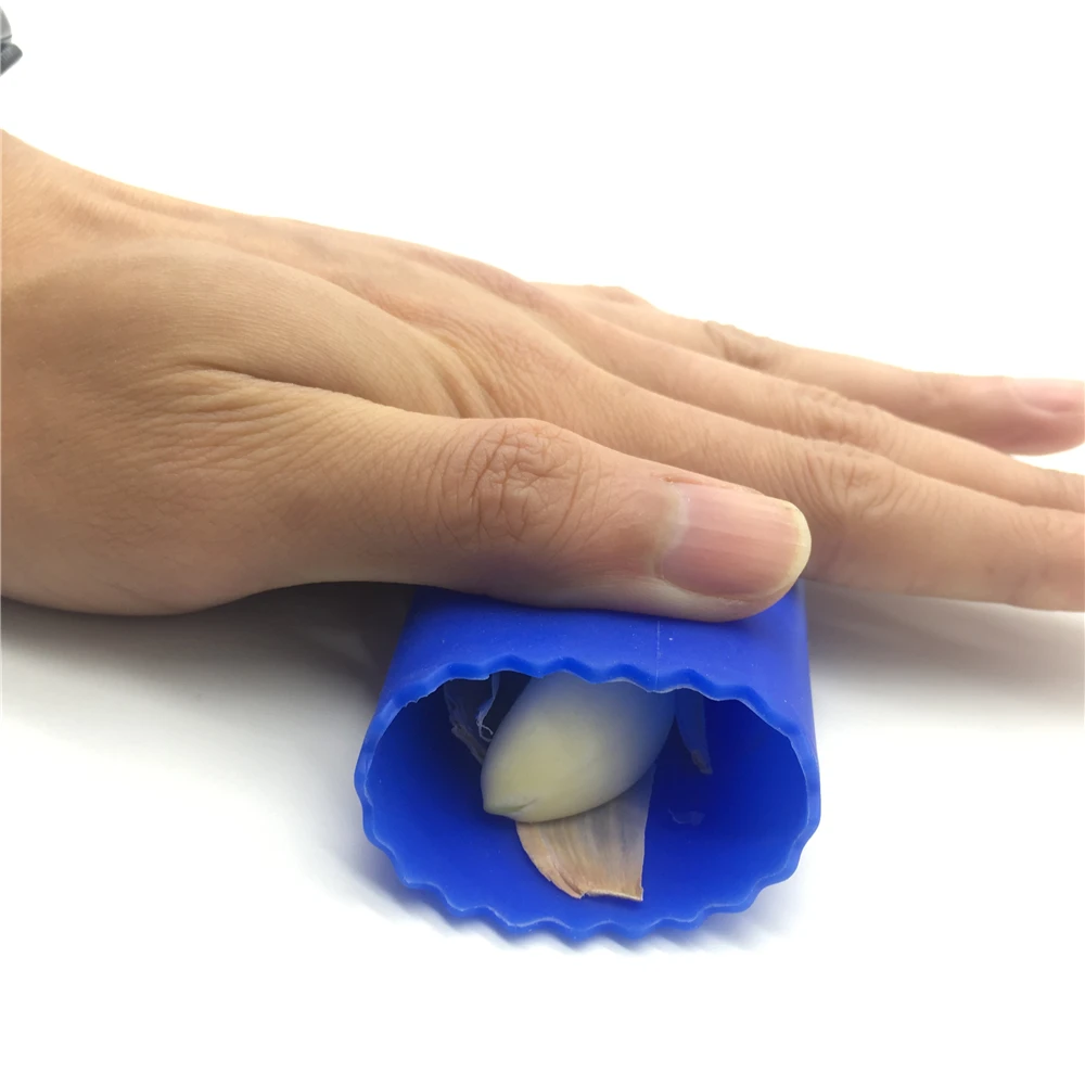 BHD Kitchen Tool Utensil 100% Food Grade Silicone Garlic Peeler