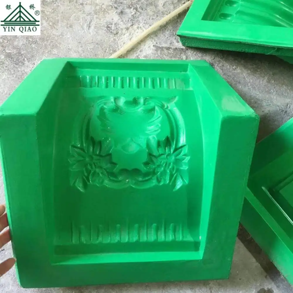 China Architectural Durable Silicone Molds For Plaster Roman Pillar Capital