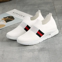 Обувь для прогулок без шнуровки, повседневная сетчатая женская обувь 2021, небольшой минимальный заказ, белая спортивная обувь из ПВХ, логотип под заказ, Эва, однотонная, 2 пары, на шнуровке