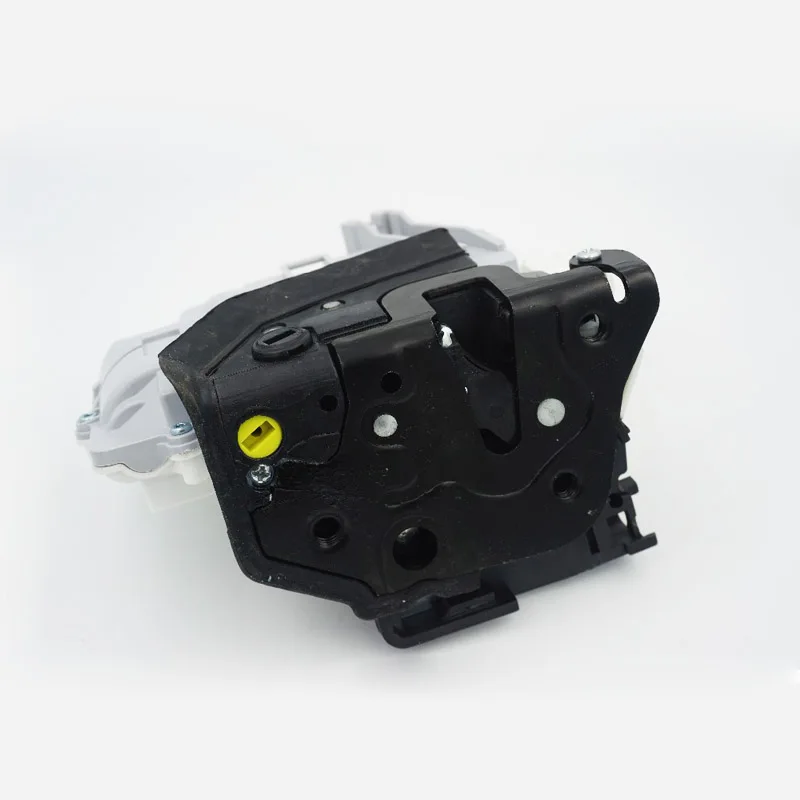 
Car Body Parts Electric Door Lock for VW PASSAT B6 3C4839015A 3C4839015C 