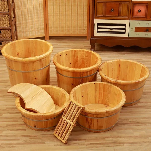 Деревянное ведро для массажа