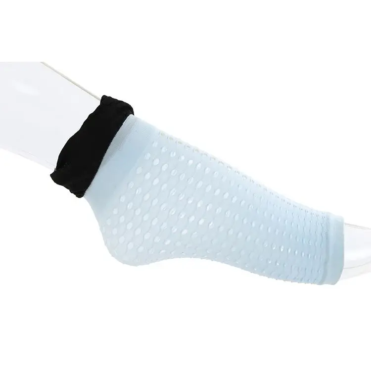 2020 Wholesale Lady Lace Black Socks Lace Fishnet Short Sock For Women