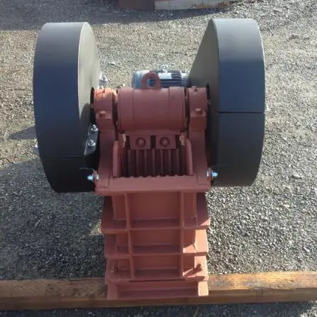 Fine copper ore jaw crusher for sale