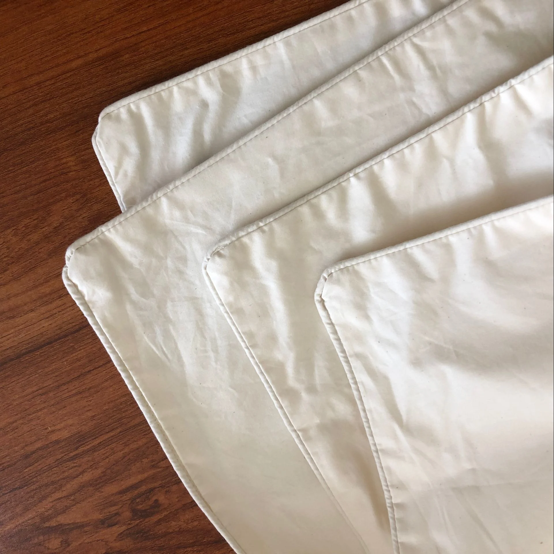 wholesale the high quality organic cotton 233TC pillow shell downproof pillow case quilted pillow protector