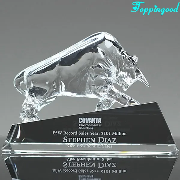 Cow Figurine Animal Crystal Trophy For Outstanding Work Award