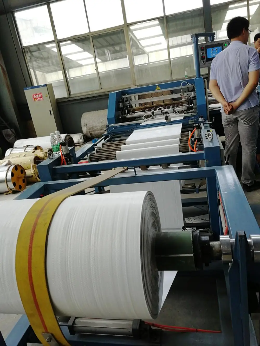 
PP Bag Automatic Liner Insert Cutting And Sewing Machine 