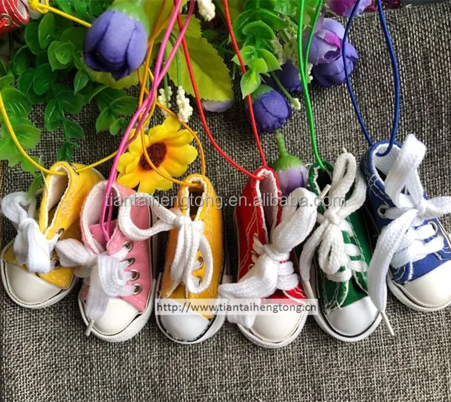 car perfume hanging mini shoe air freshener small canvas sneaker with elastic hanger cord as car mirror decoration