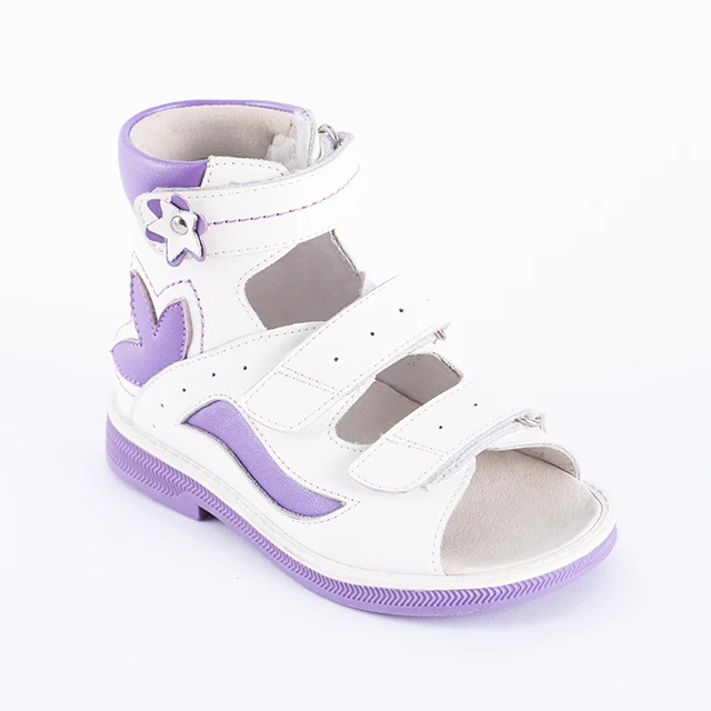 Прекрасная стильная ортопедическая обувь и летние сандалии для девочек