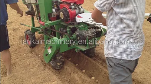 
diesel engine drive row potato planter Potato planting machine 
