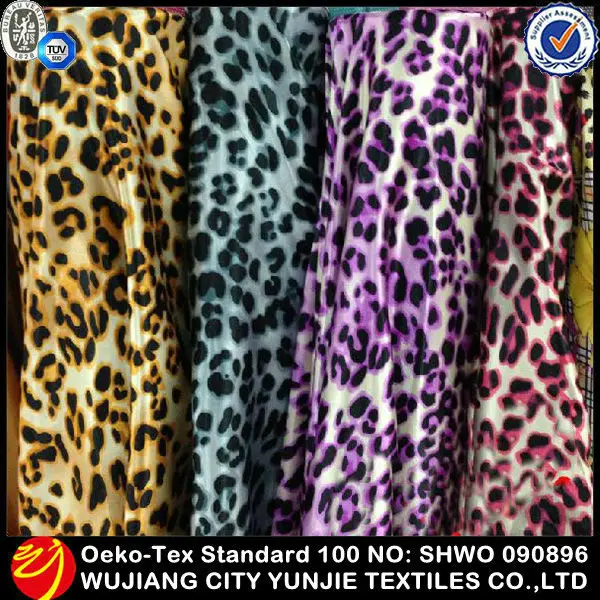 Недавно Высокое качество Леопардовый атласная ткань