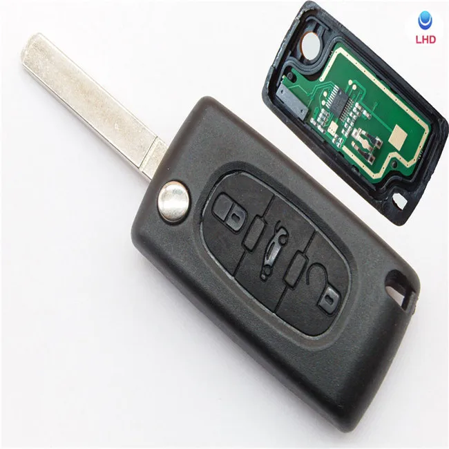 3 Buttons Remote Flip Key Folding Car Key light button For PEU 207 307 308 3008 407 433-MHz HU83 Blade ID46 CE0536