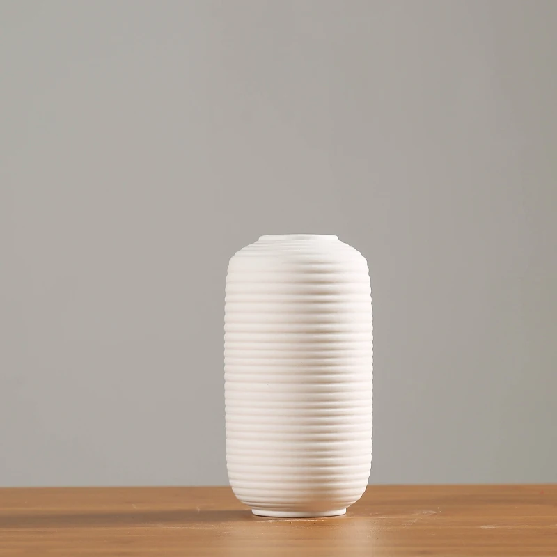 
Factory Supply Elegant Super White Ceramic Porcelain Flower Vase Ceramic Modern Chinese Cylindrical Shape Home Decor 