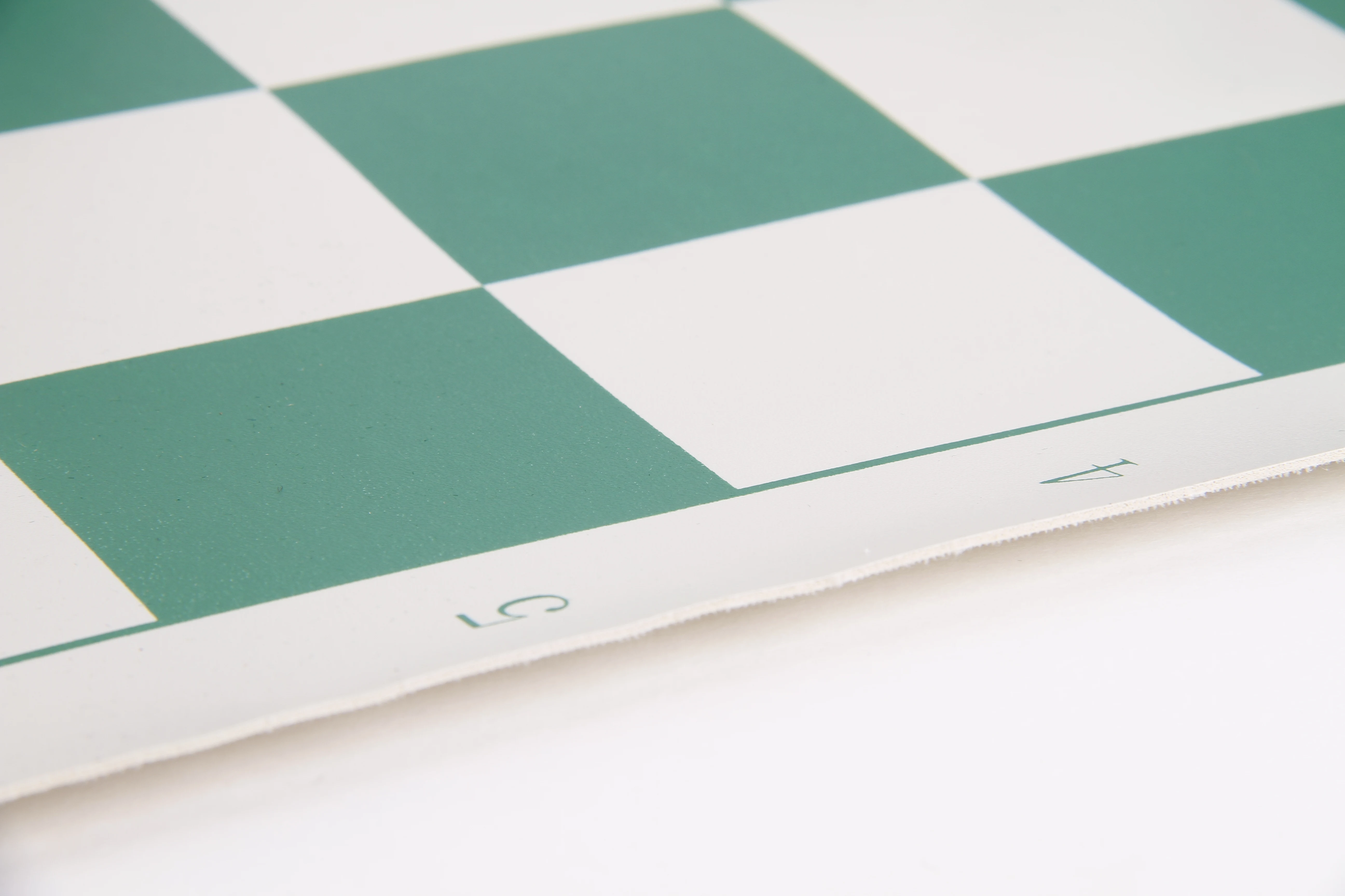 Competition custom PUchess board plastic chess pieces