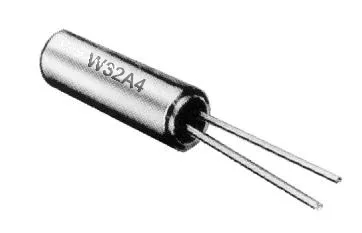 WTL WX2 ПАДЕНИЕ 3*8 мм камертон 32.768 КГц 12.5pF 10ppm кварцевый генератор