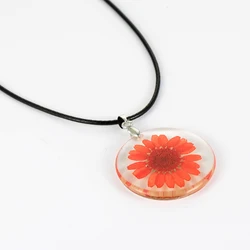 3-5 Days Lead Time Fast Shipping Wholesale real dried flower necklace  daisy flower jewelry acrylic resin pendant necklace