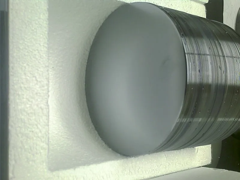 200 mm silicon wafers for power electronic devices