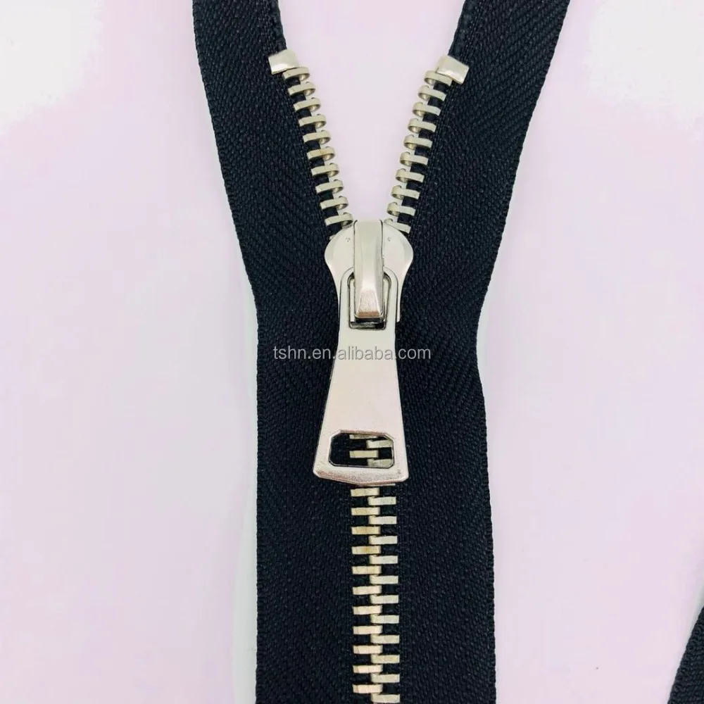 
High Quality #8 Metal Zipper For Bag , Customs Zipper Size bag accessories metalnylon zipper 