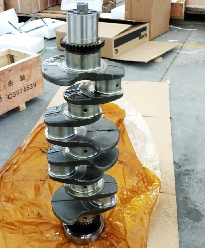Двигатель Cummins 4ISDE QSB4.5 коленчатый вал 3974539 5289840 3968176 5289839 3974634 5370755 5370755