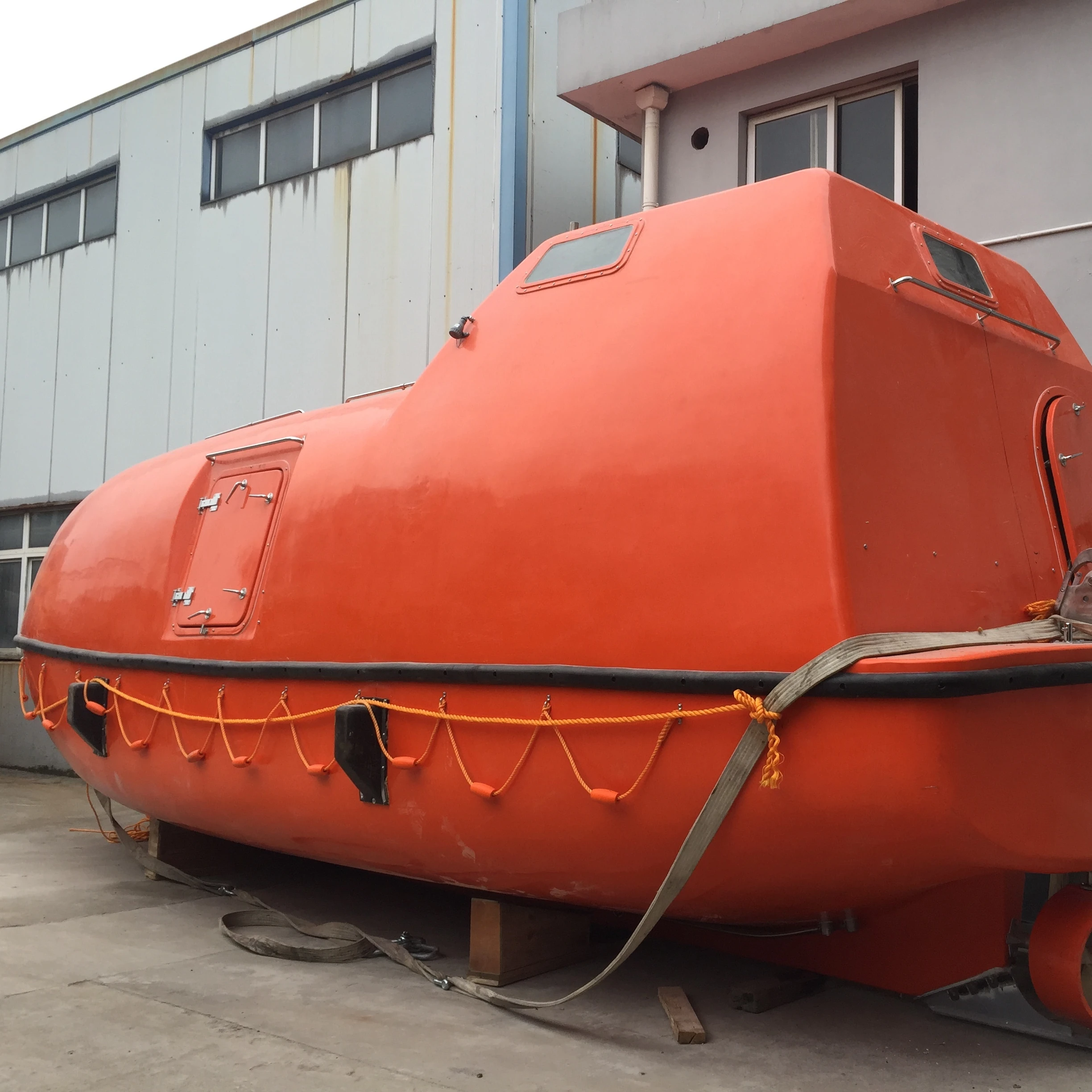 Lifeboat Manufacturers Selling Free Fall Lifeboat