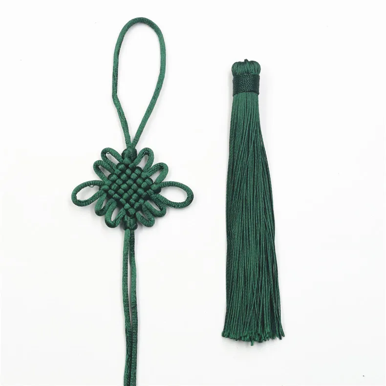 Handmade Chinese Knot Car Mirror Pendant Car Decorative Tassel OEM 100% Polyester Knitted Gold Tassel for Bookmarks Mini Tassels