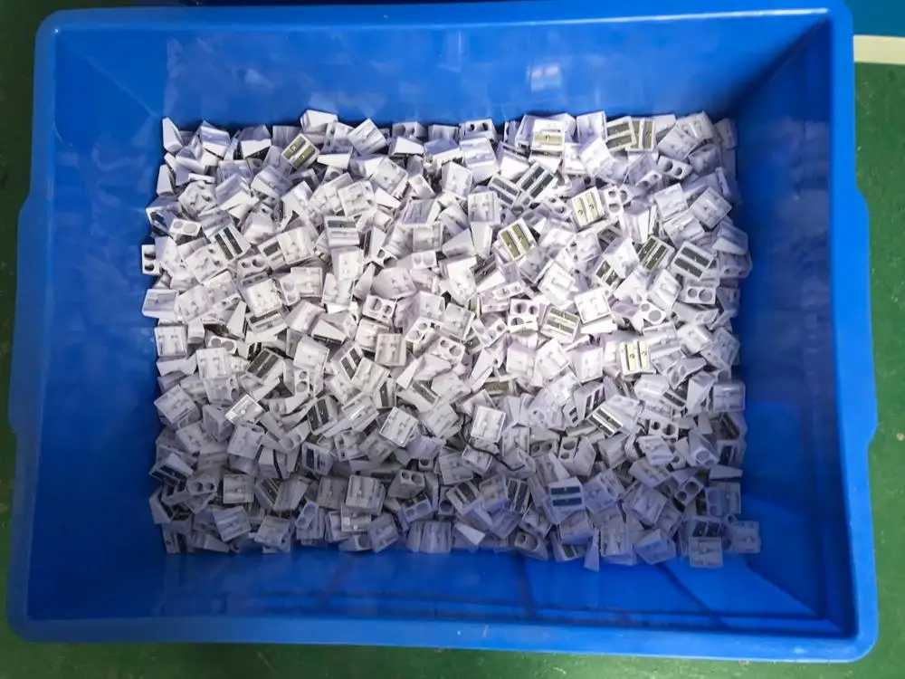 automatic shaped pencil sharpener assembly making machine