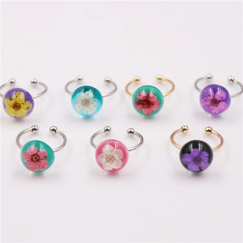
Mini Real dried flower Lace Flower Resin Ball Ring Orb Globe Pressed Flower Jewelry for Crystal Clear Petite Dainty Gift 