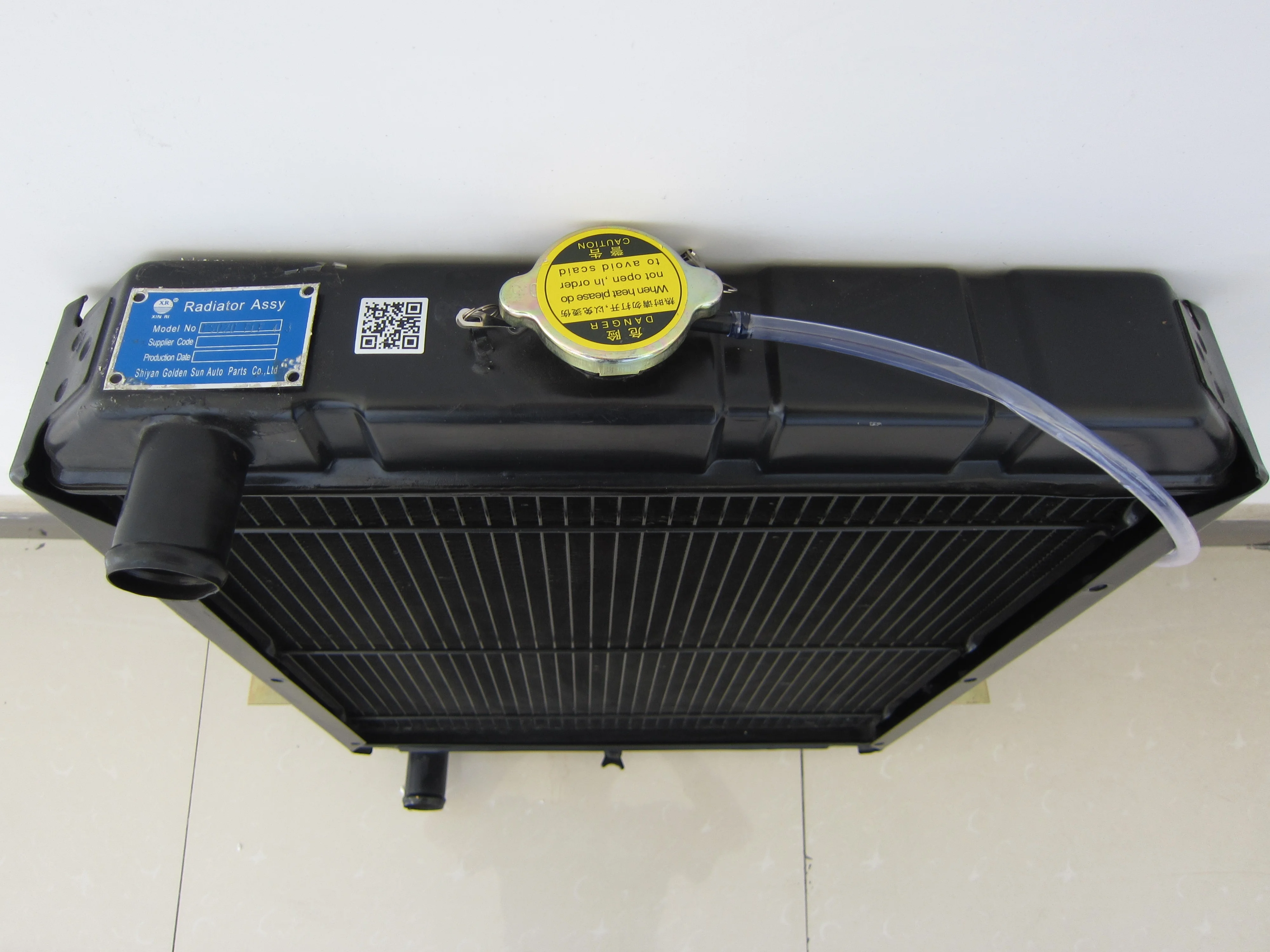 8971665190 8972403450 African Asian market truck spare parts radiator 4HF1 4HG1 for ISUZU