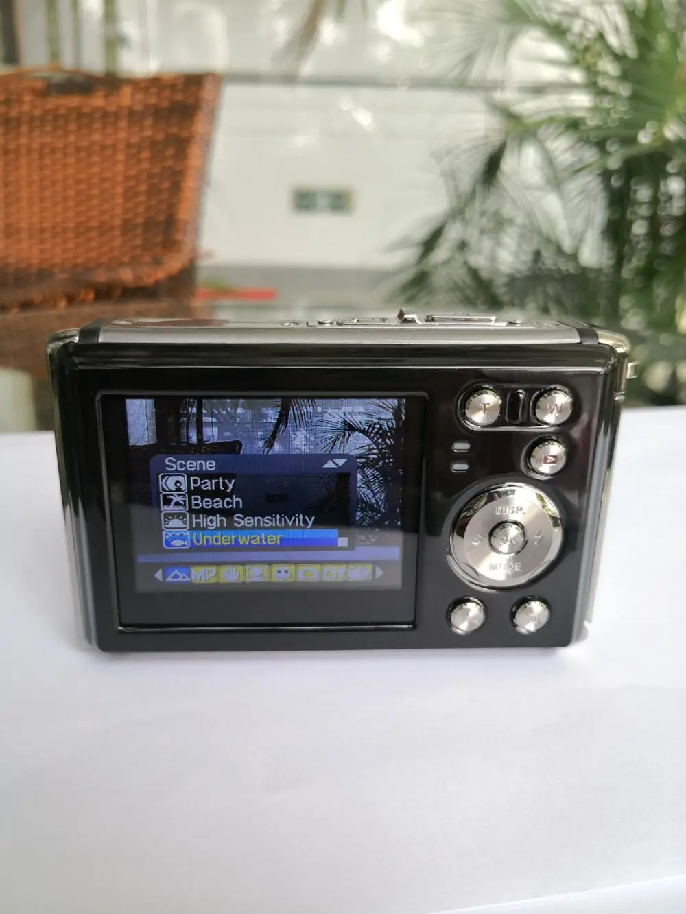 Китайская профессиональная Водонепроницаемая цифровая видеокамера 1080P с TFT-экраном 2,4 дюйма