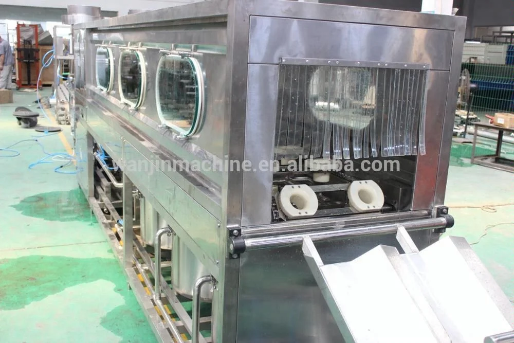 
Plastic Bottle 3 Gallon 5 Gallon 20 Liter Bottled Water Filling And Capping Machine 
