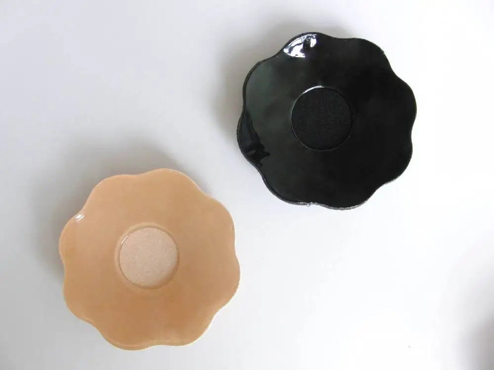 hot ladies seamlesssilicone nipple bra nude bra girls photos