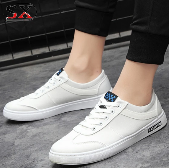 All Match White Casual Shoes For Men Latest Hot Selling Cool Men Canvas Flat Shoes 2018