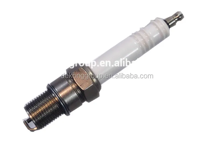 M car engine parts spark plug replace RB77CC spark plug for c-at G3500 series