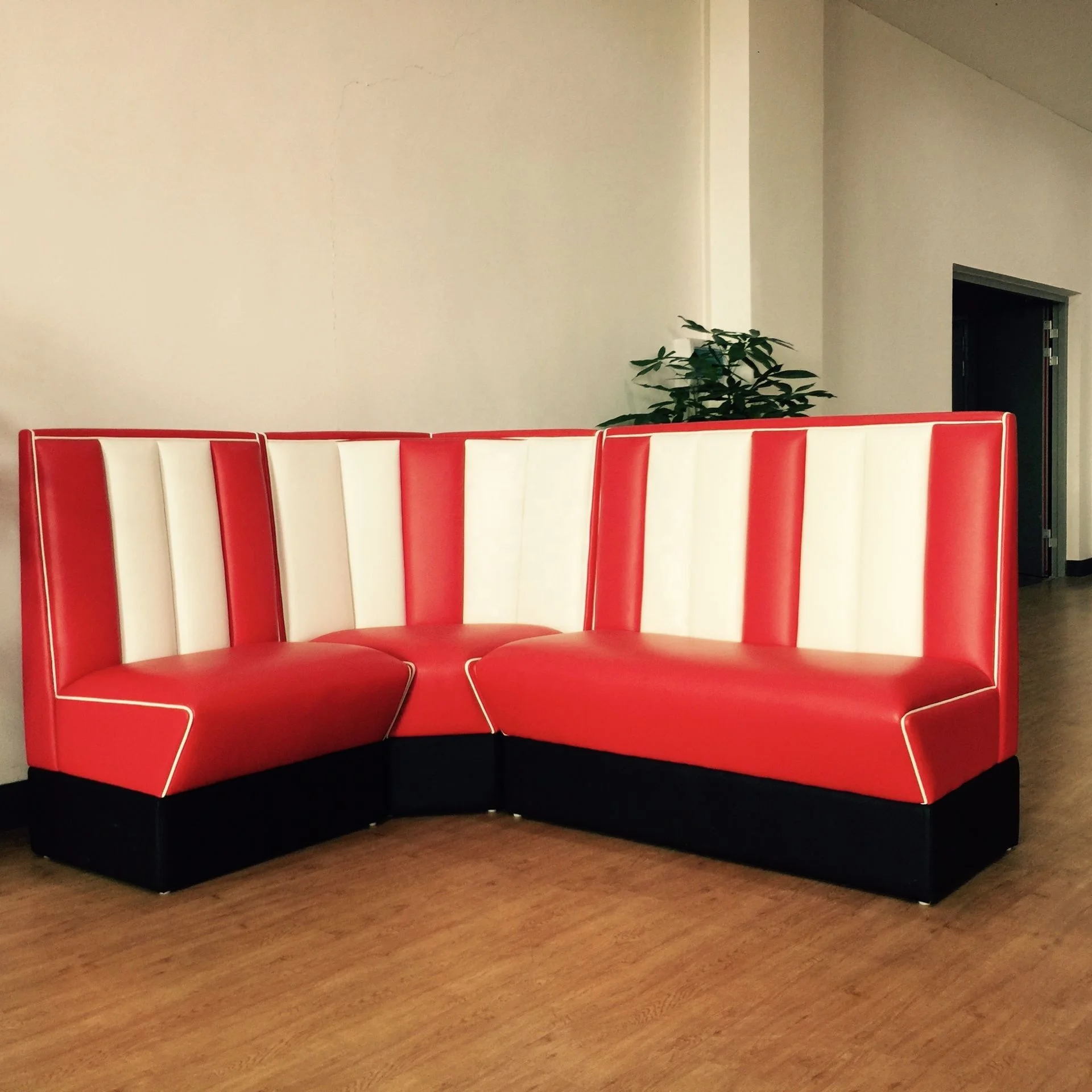 Retro American diner U shape Booth seating modern restaurant furniture fast food furniture