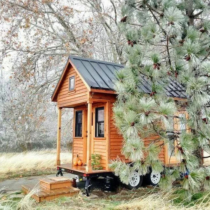 A CHARMING TEENY TINY HOUSE