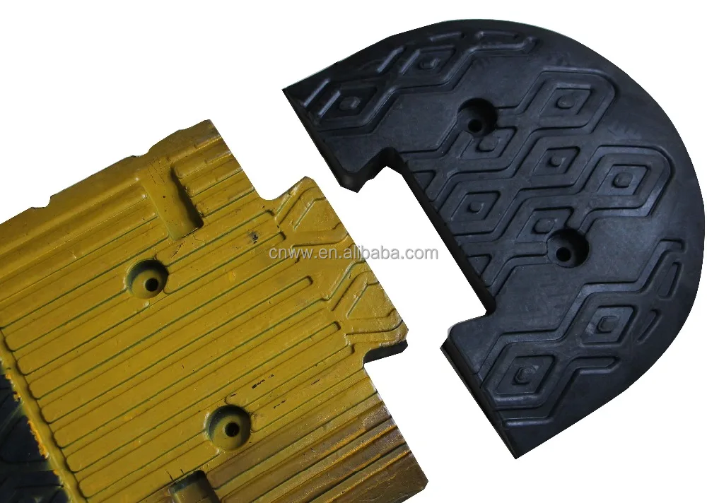 Low price traffic safety rubber speed bump  road block  sleeping policeman silent block