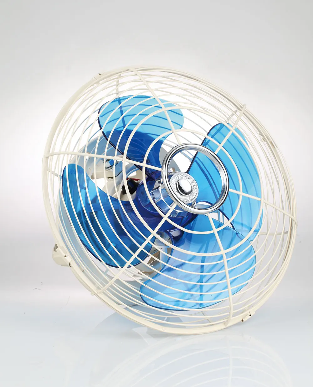 New promotion ceiling orbit aluminous casting frame 12V truck fan