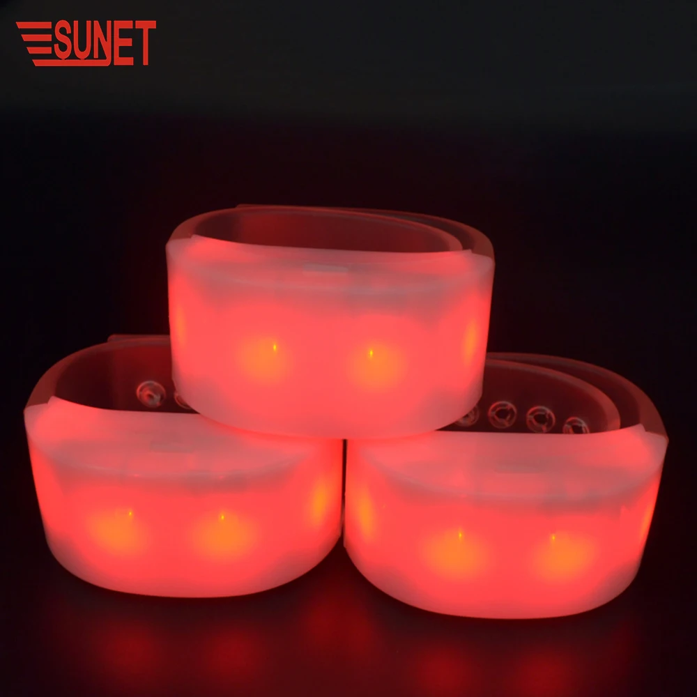 SJ-B209 New Products Custom Programmable Remote Controlled Led Wristband Flashing Led Bracelet Control DMX