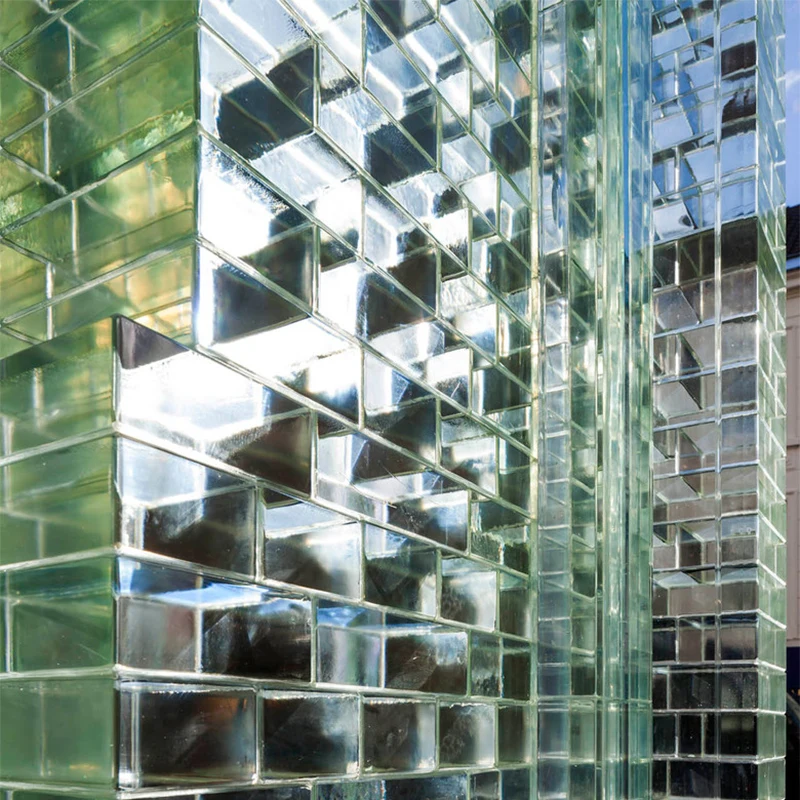 Cuboid transparent glass crystal brick for architecture entertainment Venues