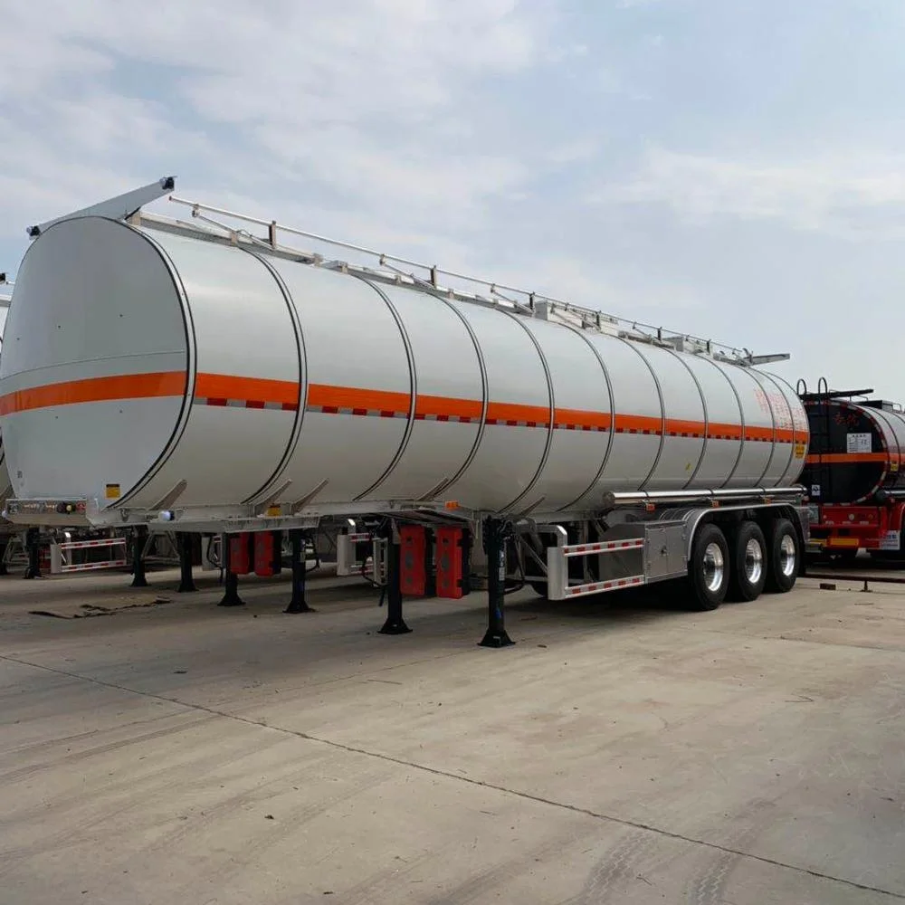 Toluene/xylene/benzene transport tanker trailer 40 CBM heat insulation