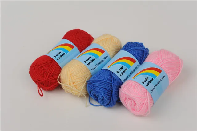 
yarn in 100% acrylic 