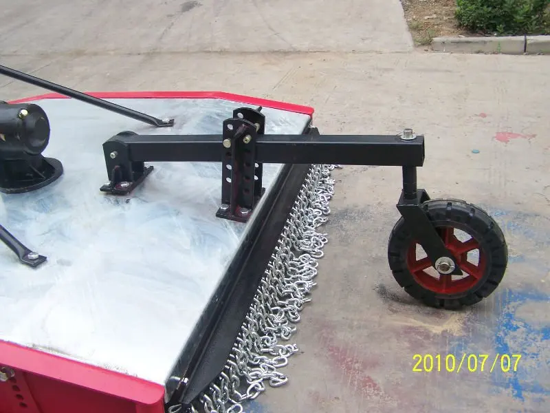 LAWN TRACTOR FINISHING MOWER