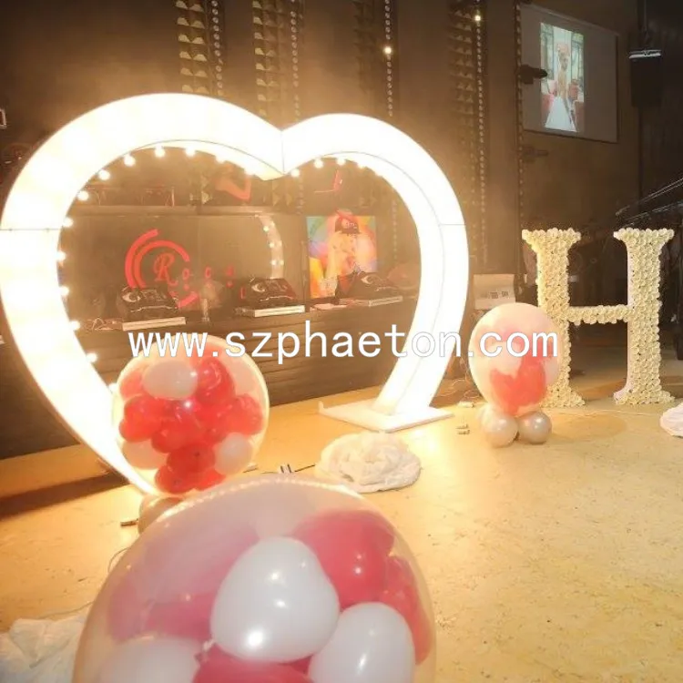 Light up wedding metal arch for wedding hall decoration