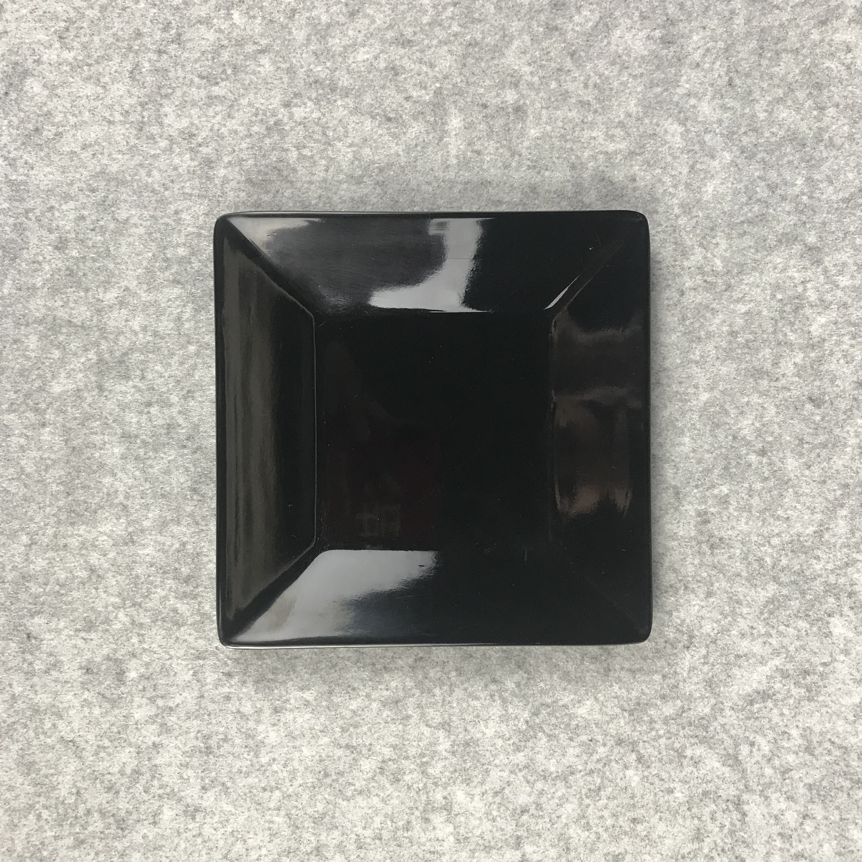 8 inch black square dinner display plate