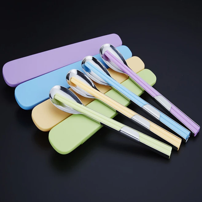 Best Selling Plastic Dinner Sets Stainless Steel Spoon and Plastic Chopsticks