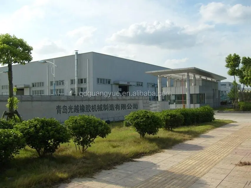 rubber extruding machine for rubber hose