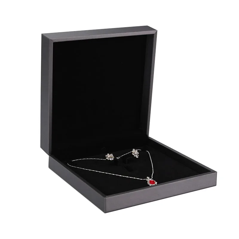 Wholesale Leather Packaging Box For Jewelry Set